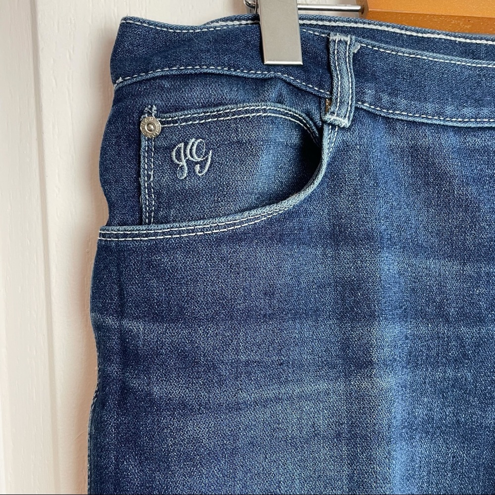 Straight Leg Vintage Jeans - Picture 5 of 6